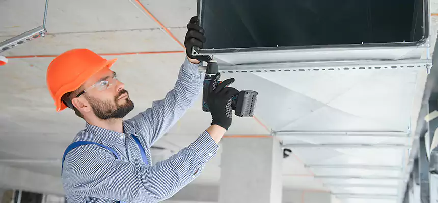 Roof Cap & Exterior Hood Lint Buildup Removal – East St. Louis