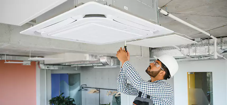 Moisture Control & Condensation Fixes in Duct Systems in East St. Louis, IL